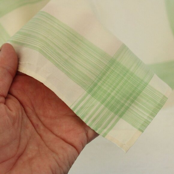Vintage 1950s Handkerchief, Cream with Green Striped Border - Picture 6 of 10